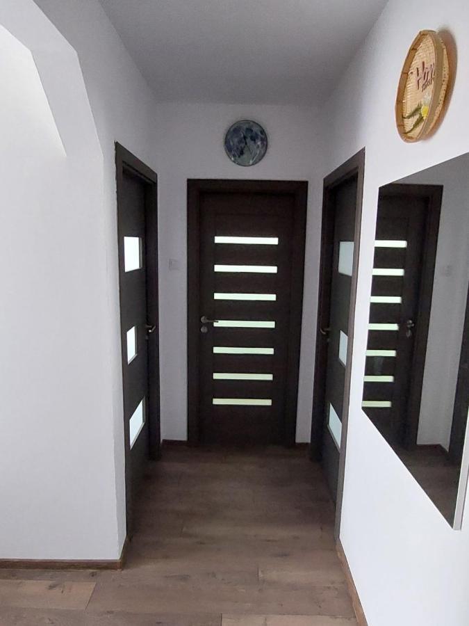 Apartament Dabe Hd Vajdahunyad Kültér fotó